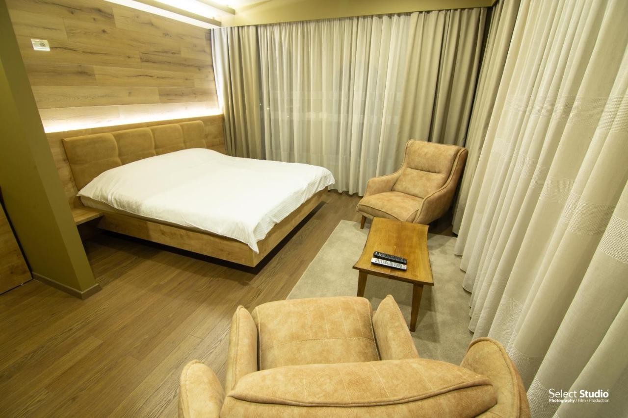 Sahati Hotel & Restaurant コルチャ エクステリア 写真